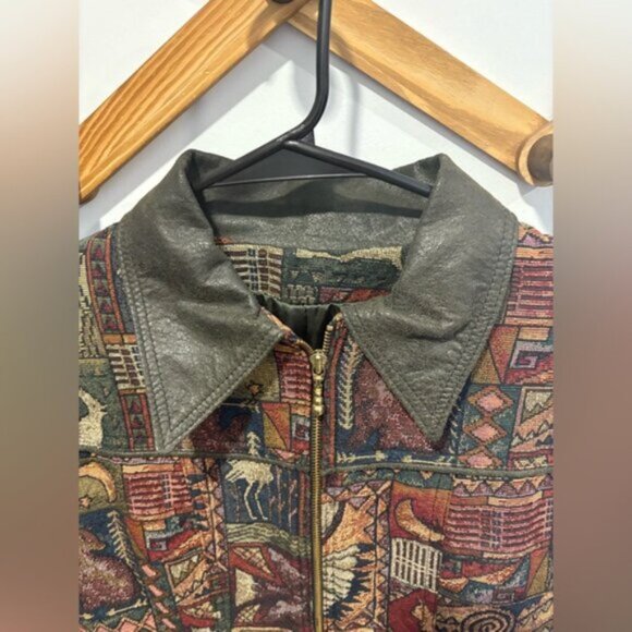 🌟VINTAGE🌟 LEATHER RANCH- Tapestry JACKET - Picture 8 of 14